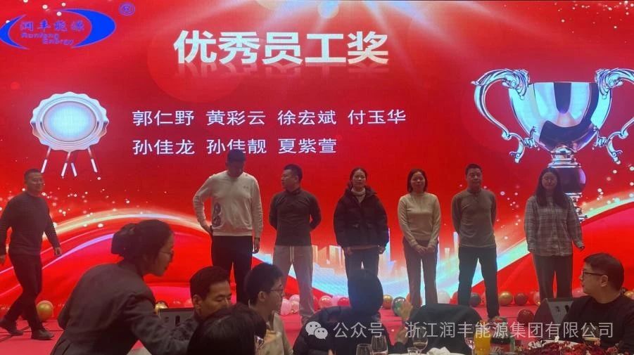 1715654281231052.jpg 78a7d5e8e0b5fa2fb4991387972ac716.jpg